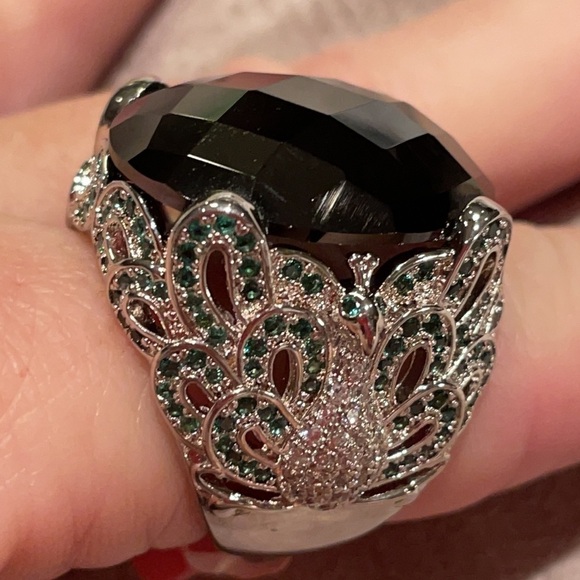 Chunky Cz Black Diamond Statement Ring Peacock design  size 7 NWOTS - Picture 7 of 8